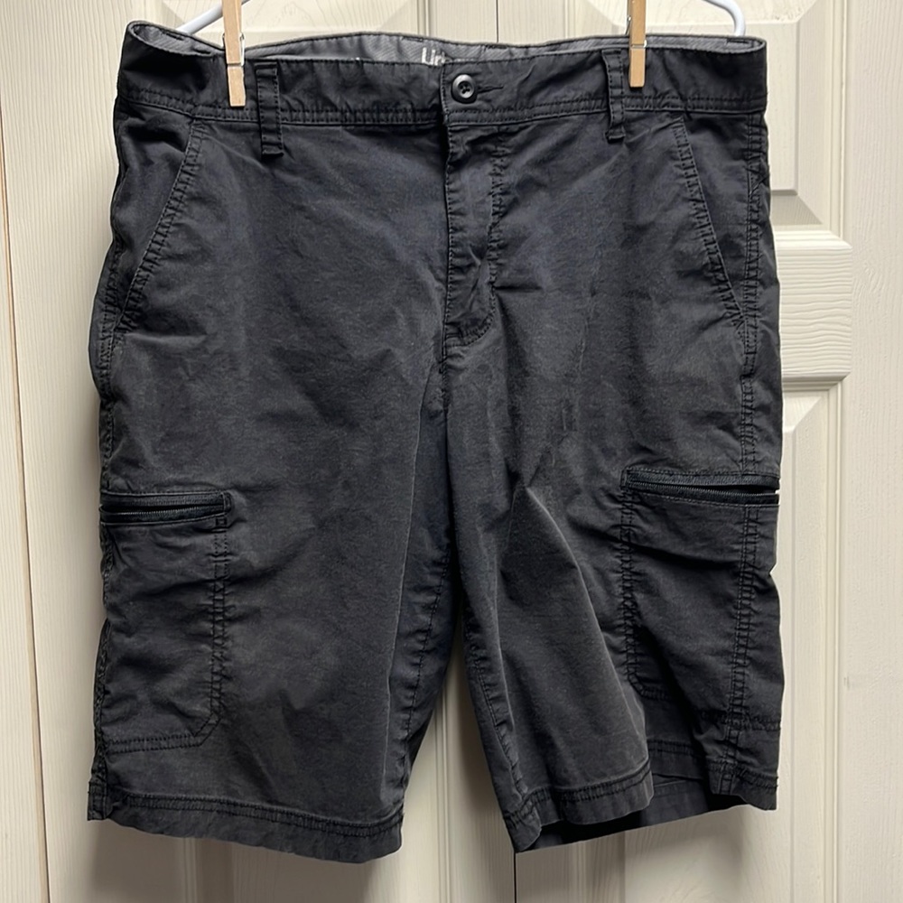 Mens cargo shorts size 36